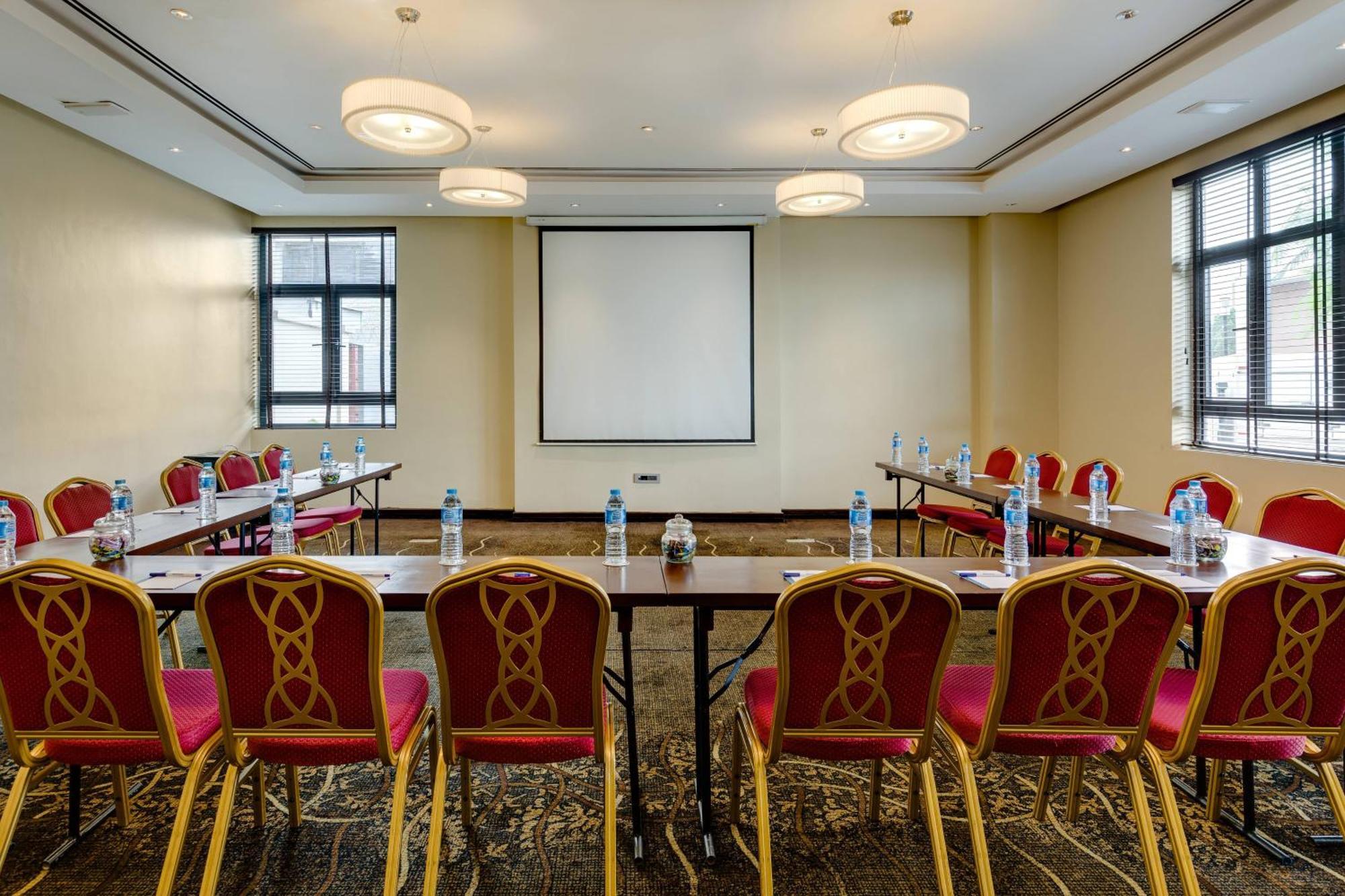 Protea Hotel By Marriott Ikeja Select Λάγος Εξωτερικό φωτογραφία