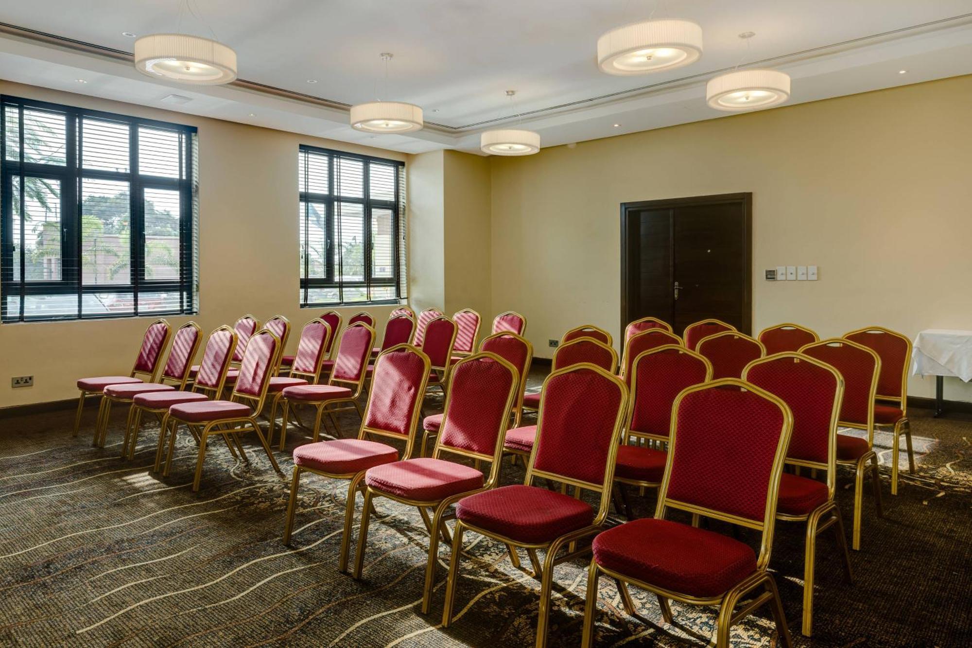 Protea Hotel By Marriott Ikeja Select Λάγος Εξωτερικό φωτογραφία